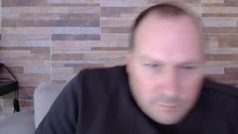 Snapshot of lustonfan chatting on June 11, 2026, 12:36 pm lustonfan online show from June 11, 2026, 12:36 pm