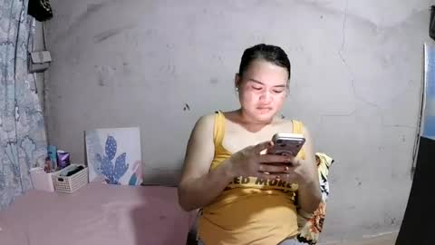 Flora Mae online show from July 18, 2026, 11:14 am