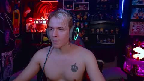 Snapshot of lustymatt chatting on October 2, 2025, 12:50 am lustymatt online show from October 2, 2025, 12:50 am