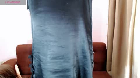 lustyseraphina online show from April 21, 2026, 3:35 am