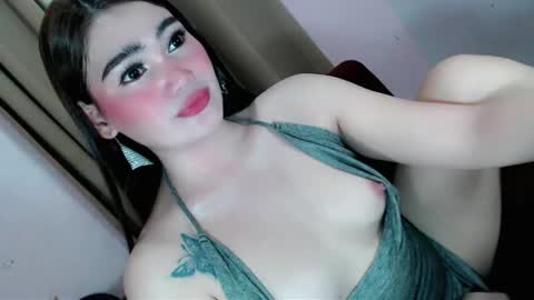 lustyseraphina online show from June 5, 2026, 9:26 am