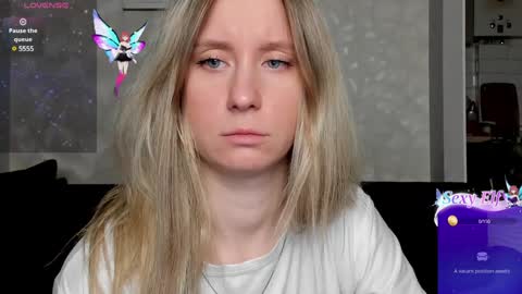 LusyaGreenberg online show from December 11, 2024, 7:36 pm