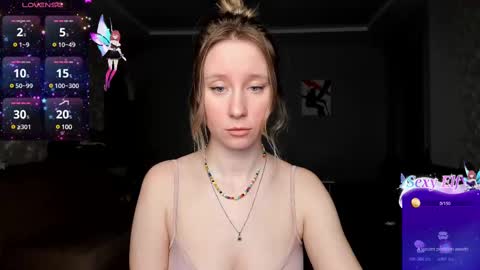LusyaGreenberg online show from February 24, 2025, 7:19 pm