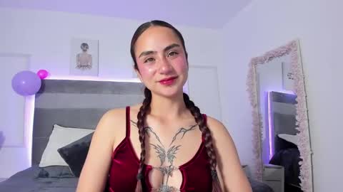 Snapshot of luu_angel chatting on October 22, 2025, 9:14 pm luu_angel online show from October 22, 2025, 9:14 pm
