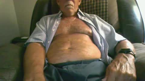 luv269er online show from September 18, 2025, 4:47 am