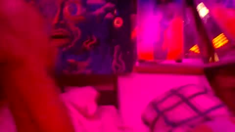 Snapshot of luv2licuplz chatting on October 20, 2025, 11:27 pm Luv2licUplz online show from October 20, 2025, 11:27 pm