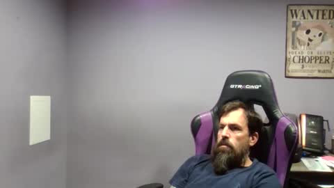 Luv2likslit online show from October 25, 2025, 8:55 am