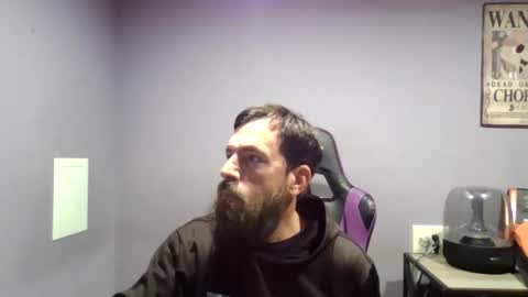 Luv2likslit online show from December 4, 2025, 7:50 am