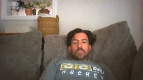 Snapshot of luv2likslit611455 chatting on July 5, 2026, 11:06 am Luv2likslit online show from July 5, 2026, 11:06 am