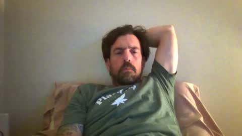 Snapshot of luv2likslit611455 chatting on July 17, 2026, 2:07 am Luv2likslit online show from July 17, 2026, 2:07 am