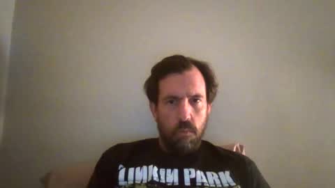 Snapshot of luv2likslit611455 chatting on July 23, 2026, 3:37 am Luv2likslit online show from July 23, 2026, 3:37 am