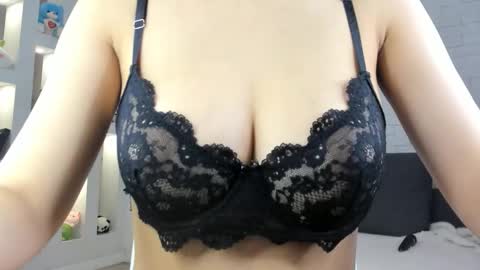 Yuna online show from March 4, 2026, 1:28 pm