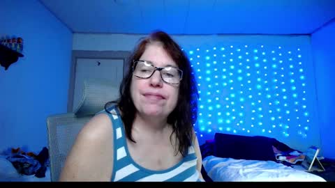 Shauna online show from December 4, 2024, 9:24 pm