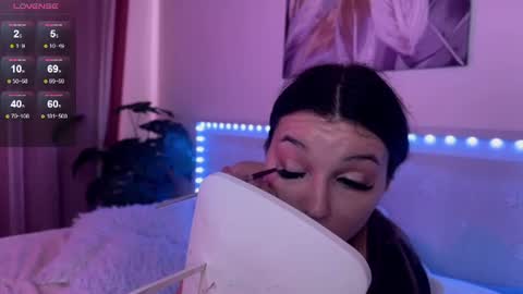 Snapshot of luvlyveronica chatting on July 2, 2026, 8:42 am Veronica online show from July 2, 2026, 8:42 am