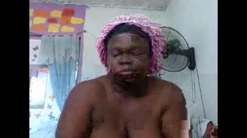 Snapshot of luvsher chatting on March 7, 2025, 9:06 pm Shereena Contact me Sherbunnyboo online show from March 7, 2025, 9:06 pm