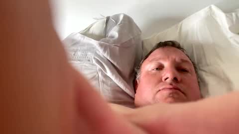 Joe and Sarah online show from February 6, 2025, 3:31 pm