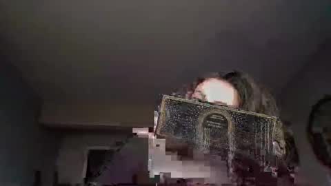 Snapshot of lux_anne chatting on October 6, 2025, 9:23 pm Lux anne online show from October 6, 2025, 9:23 pm