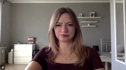 Millie online show from October 3, 2025, 1:52 pm