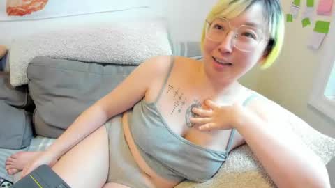 LuxGray online show from July 11, 2026, 1:36 pm