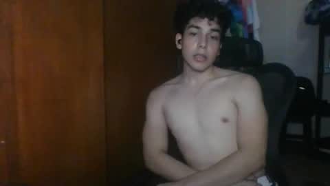 Snapshot of luxryy chatting on January 30, 2025, 5:41 am Luxryy online show from January 30, 2025, 5:41 am