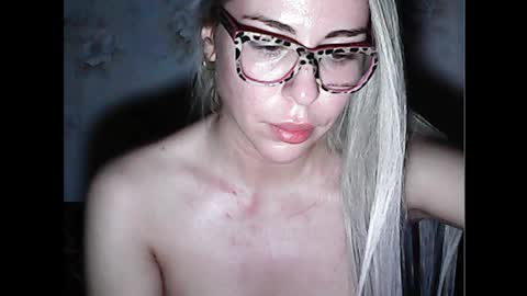 LuxSonyaStar online show from October 14, 2025, 8:53 pm