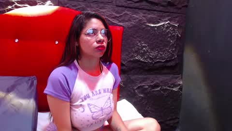 Luxury online show from November 23, 2025, 6:08 pm