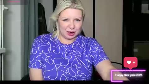 Luxury White online show from February 26, 2025, 6:32 pm