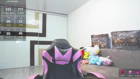 Snapshot of luxuryalma18 chatting on May 18, 2026, 7:31 pm Alma online show from May 18, 2026, 7:31 pm