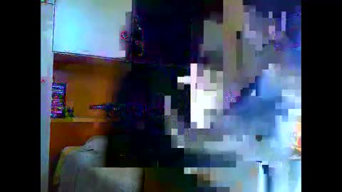 Snapshot of luxx72boy chatting on May 3, 2026, 9:04 am luxx72boy online show from May 3, 2026, 9:04 am