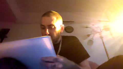 Snapshot of luxxsix1313 chatting on April 6, 2026, 6:09 pm Luxxx online show from April 6, 2026, 6:09 pm