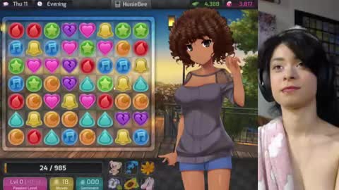 Snapshot of luxxxthefox chatting on January 27, 2025, 12:16 pm LuxxxTheFox online show from January 27, 2025, 12:16 pm