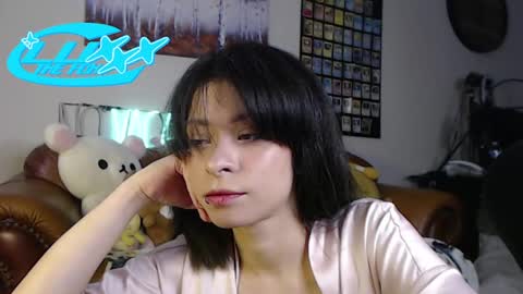 Snapshot of luxxxthefox chatting on September 29, 2025, 1:11 am LuxxxTheFox online show from September 29, 2025, 1:11 am