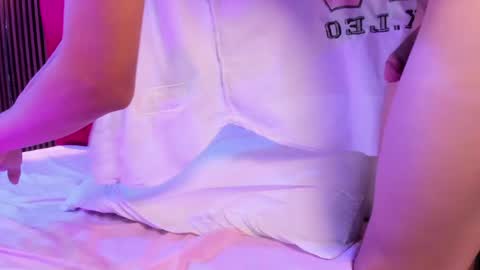 luy_star_ online show from April 1, 2026, 1:41 pm