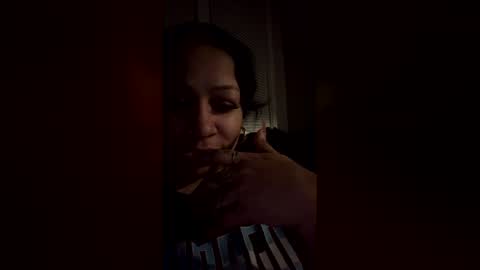 Snapshot of luzy3435 chatting on February 10, 2026, 7:34 am luzy3435 online show from February 10, 2026, 7:34 am