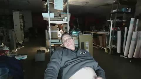 lvcouple4fun online show from November 18, 2025, 6:07 am