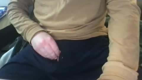 lvernon805 online show from March 6, 2025, 7:36 am