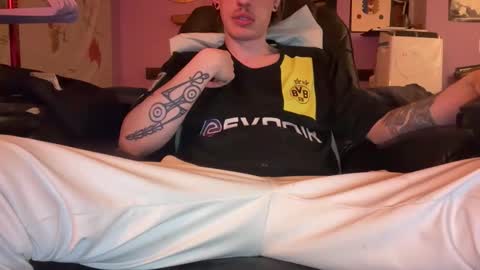 lwooda online show from February 24, 2026, 9:07 am