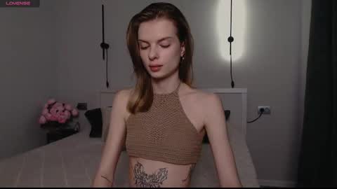 ly lydia online show from February 19, 2025, 3:50 am