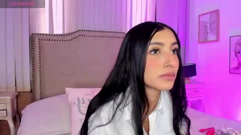 Snapshot of lya_brown chatting on July 17, 2026, 12:01 pm lya_brown online show from July 17, 2026, 12:01 pm
