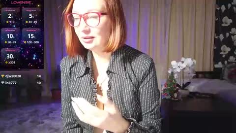 Snapshot of lyboff72 chatting on December 20, 2024, 12:19 am lybava online show from December 20, 2024, 12:19 am