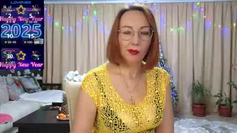 Snapshot of lyboff72 chatting on January 2, 2025, 5:50 pm lybava online show from January 2, 2025, 5:50 pm