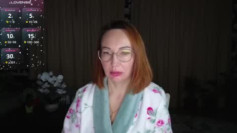 Snapshot of lyboff72 chatting on February 6, 2025, 1:38 am lybava online show from February 6, 2025, 1:38 am