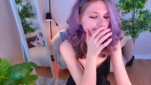 lychee__chan online show from March 15, 2026, 12:22 pm