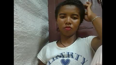 Lydiah online show from February 6, 2025, 7:51 pm