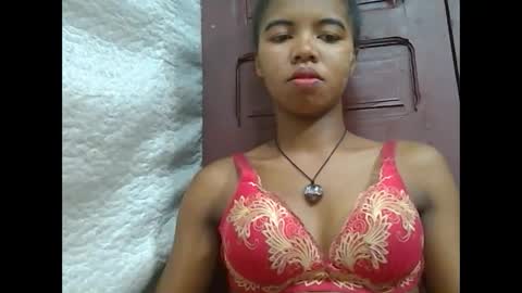 Lydiah online show from March 1, 2025, 6:43 pm