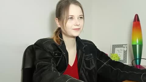 Lydia online show from November 26, 2025, 7:26 pm