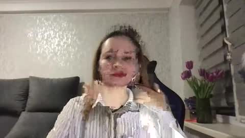 Snapshot of lyeeu25 chatting on March 4, 2025, 9:00 pm Tina online show from March 4, 2025, 9:00 pm