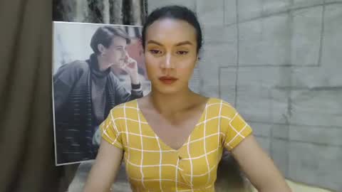 Snapshot of lykafox_xx chatting on February 14, 2025, 8:10 am alexa online show from February 14, 2025, 8:10 am