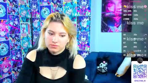 Snapshot of lylabee chatting on September 14, 2025, 2:22 am Lyla online show from September 14, 2025, 2:22 am
