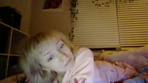 Snapshot of lylahsweets chatting on February 13, 2026, 4:52 am lylahsweets online show from February 13, 2026, 4:52 am